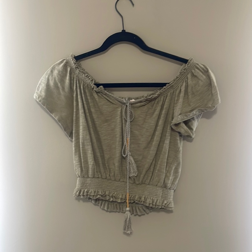 Off the shoulder boho crop